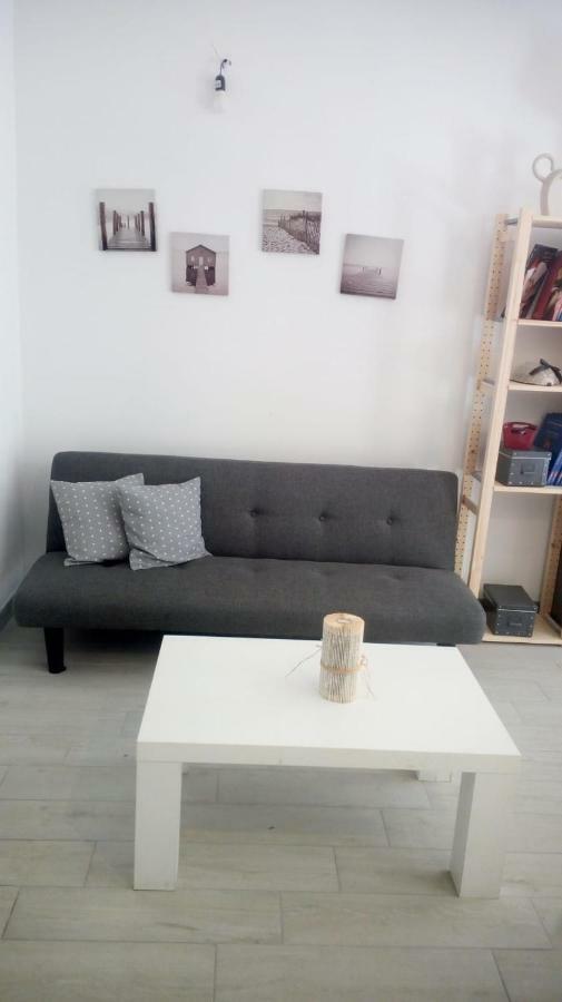 Casa Nonna Emma Lägenhet Iglesias Exteriör bild
